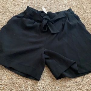 Rare lululemon Paper bag style shirt